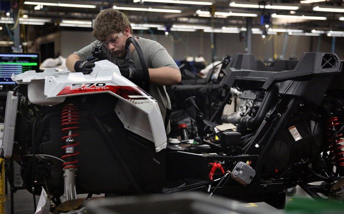 Polaris or arctic cat ATV