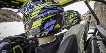 STAY CONNECTED WITH OTHER RIDERS